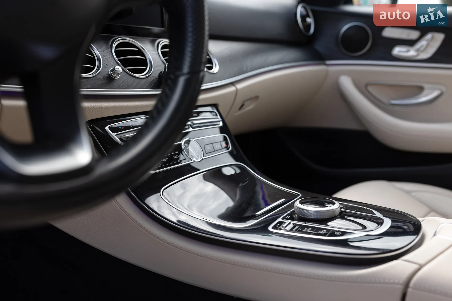 2016 Mercedes-Benz E-klasse - мініатюра 8
