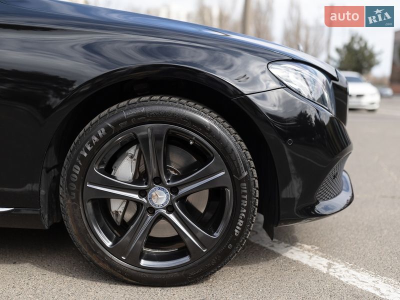 Седан Mercedes-Benz E-Class 2016 в Одессе