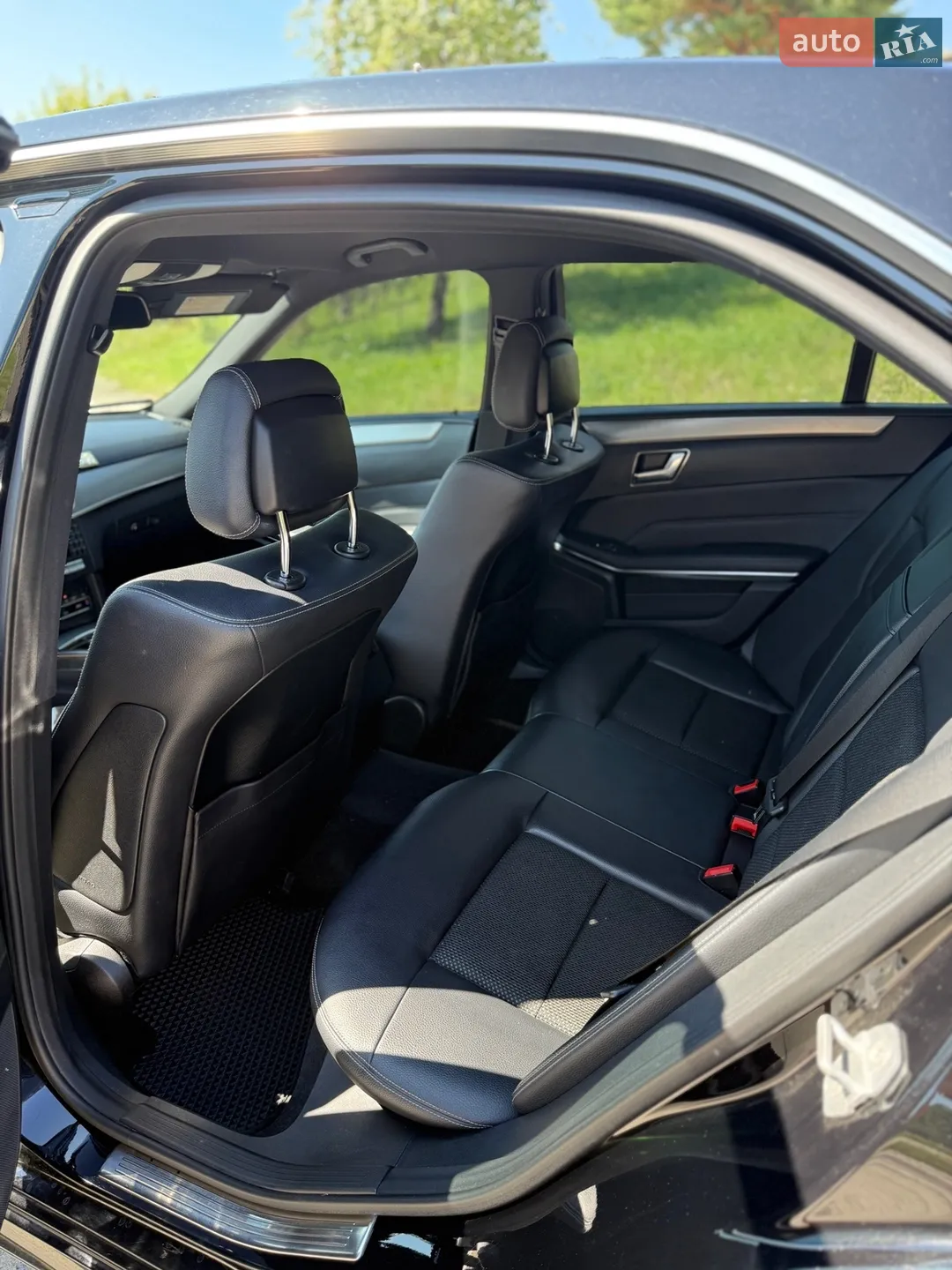 2013 Mercedes-Benz E-klasse - мініатюра 2