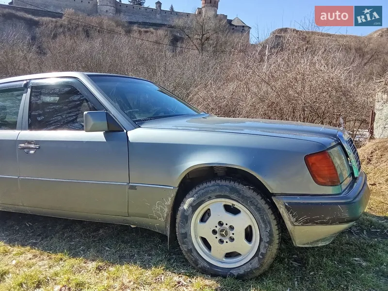 Mercedes-Benz E-Class 1990 VIN WDB1240211B117611 фото оголошення 6 з 33