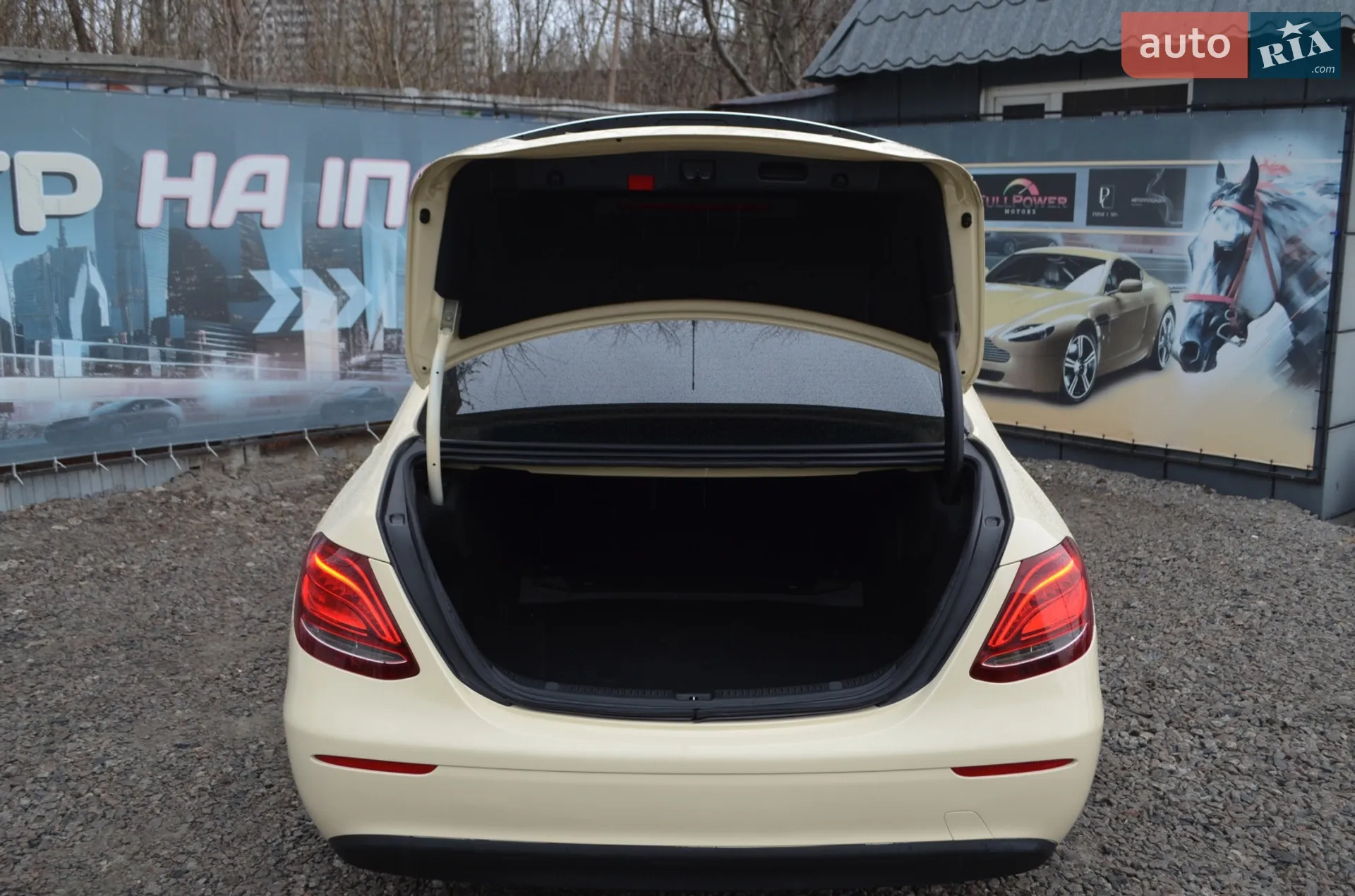2016 Mercedes-Benz E-klasse - мініатюра 10