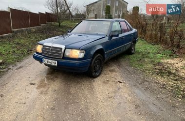 Седан Mercedes-Benz E-Class 1988 в Тернополе