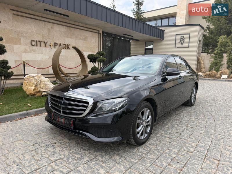 Mercedes-Benz E-Class 2017