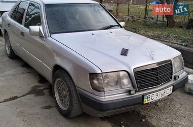 Седан Mercedes-Benz E-Class 1988 в Івано-Франківську