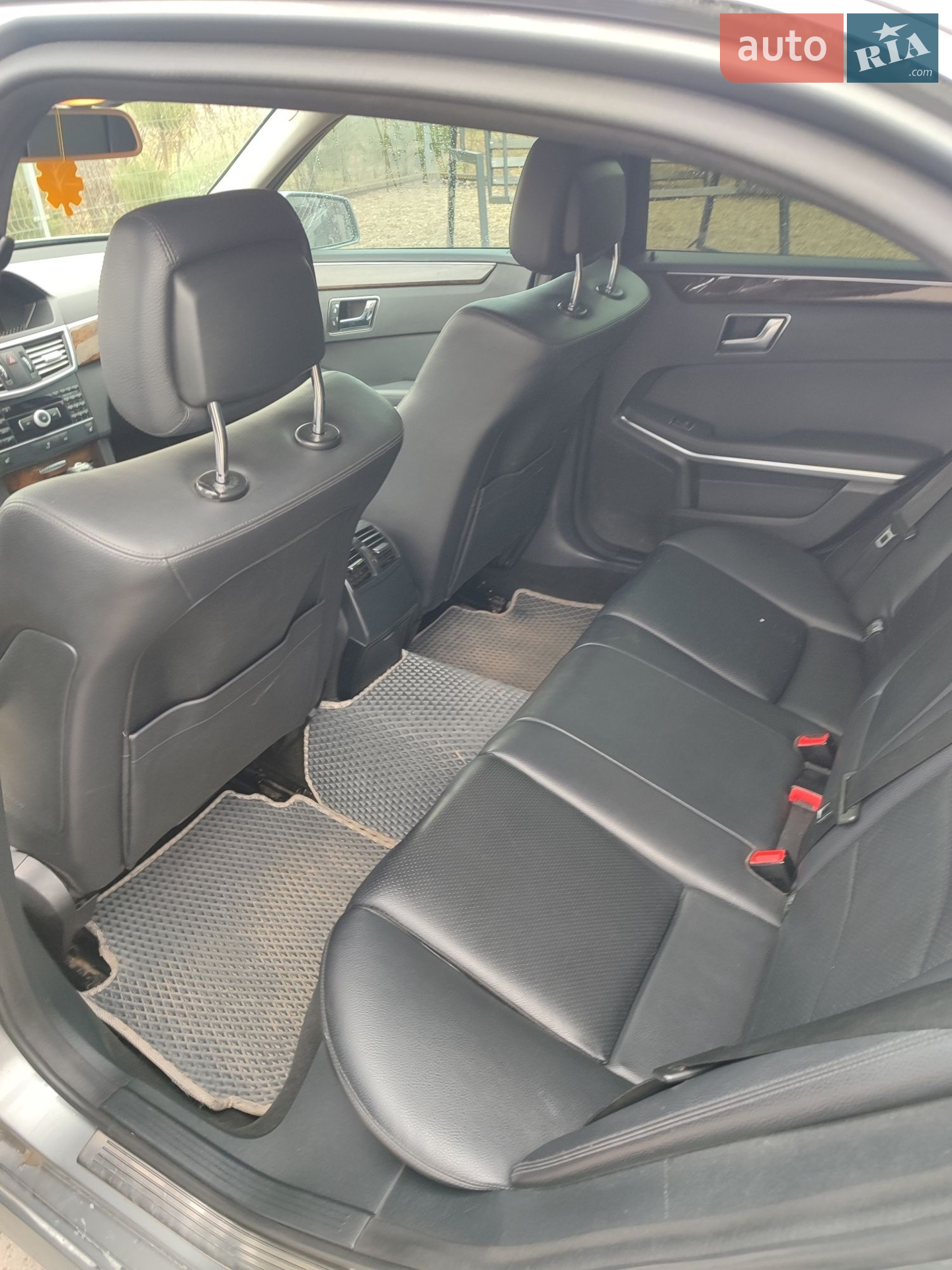 2012 Mercedes-Benz E-klasse - мініатюра 6