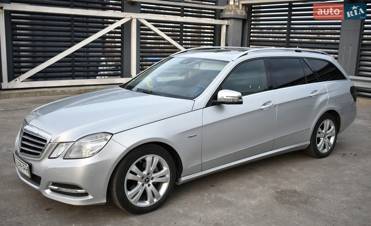 2011 Mercedes-Benz E-klasse - мініатюра 19