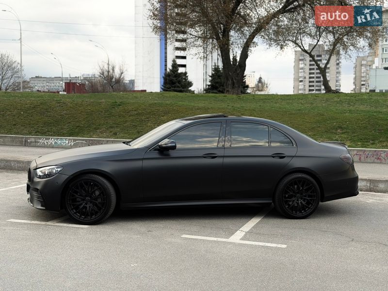 Седан Mercedes-Benz E-Class 2016 в Киеве