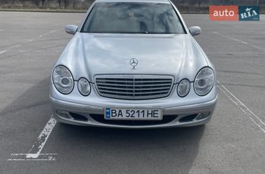 Седан Mercedes-Benz E-Class 2002 в Кропивницькому