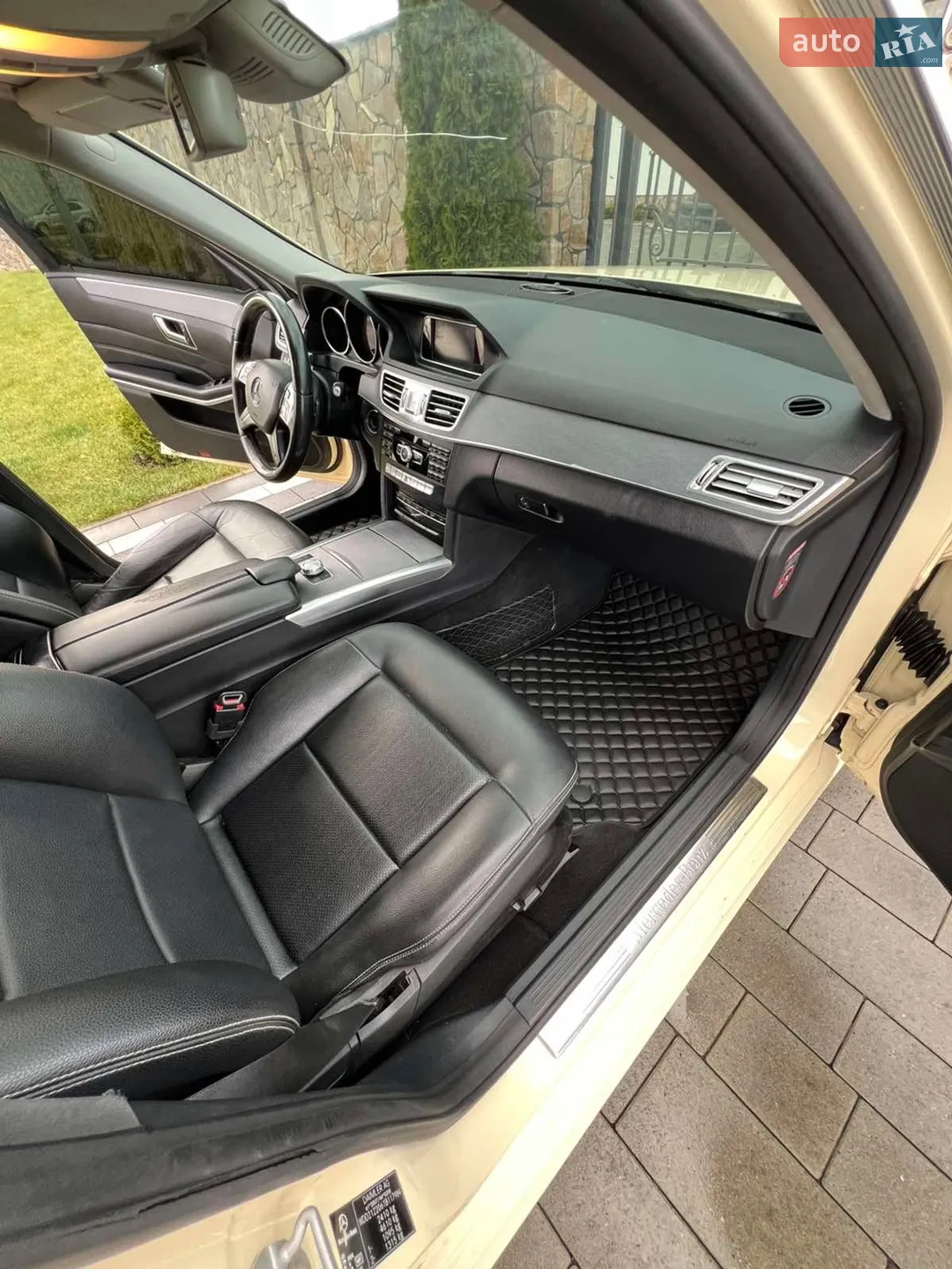 2014 Mercedes-Benz E-klasse - мініатюра 41