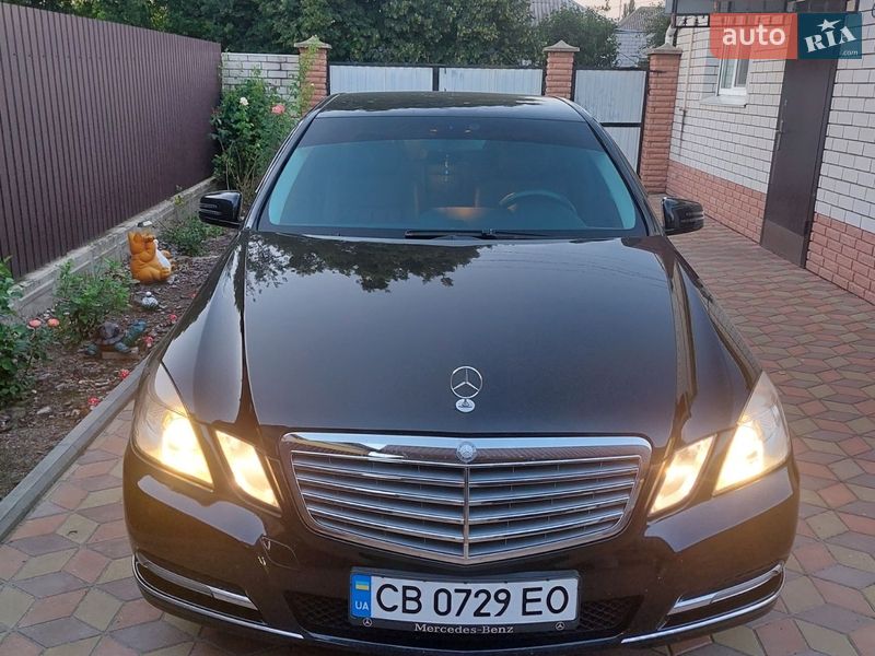 Mercedes-Benz E-Class 2012