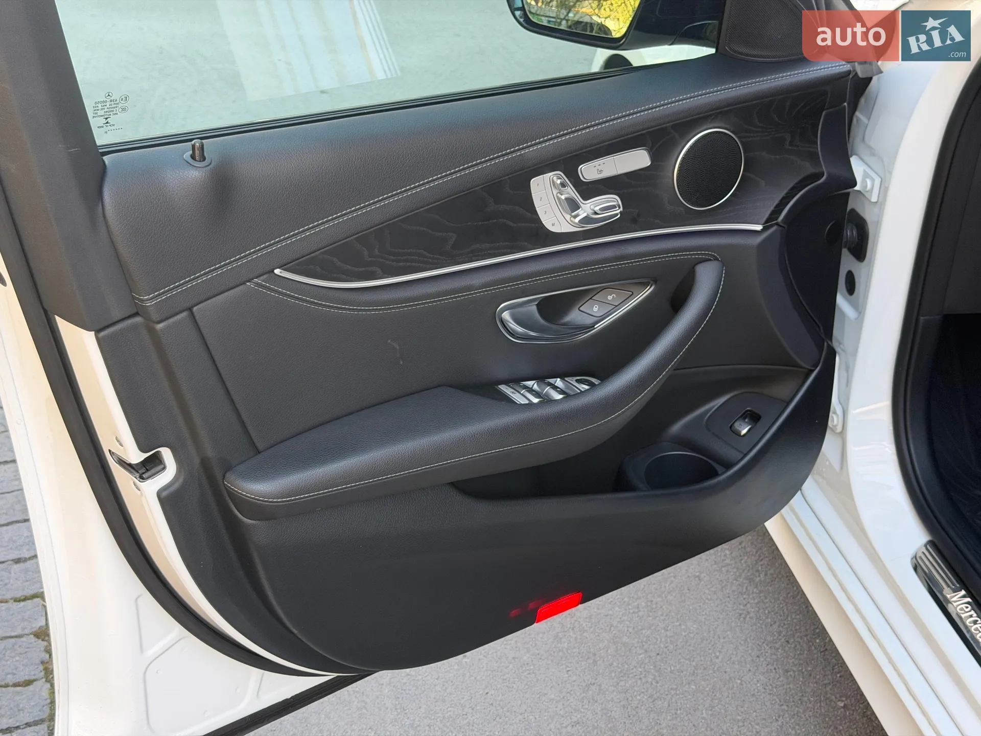 2021 Mercedes-Benz E-klasse - мініатюра 38