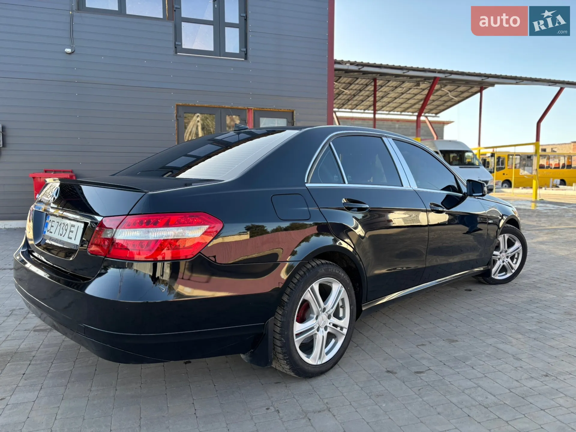 2010 Mercedes-Benz E-klasse - мініатюра 5