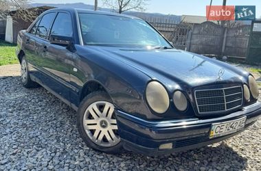 Седан Mercedes-Benz E-Class 1996 в Лужанах