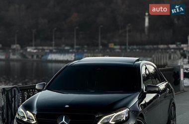 Седан Mercedes-Benz E-Class 2013 в Киеве