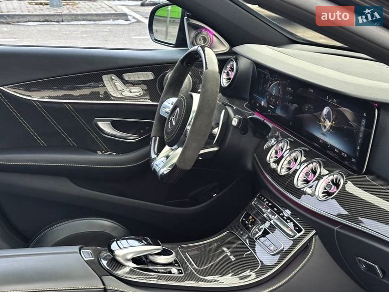 Седан Mercedes-Benz E-Class 2019 в Киеве