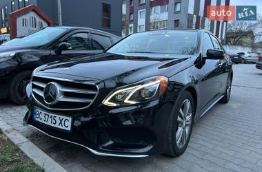 Седан Mercedes-Benz E-Class 2013 в Львове