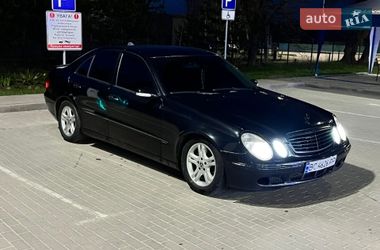 Седан Mercedes-Benz E-Class 2004 в Виннице