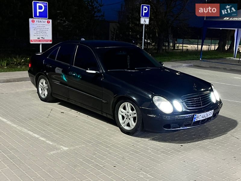 Mercedes-Benz E-Class 2004