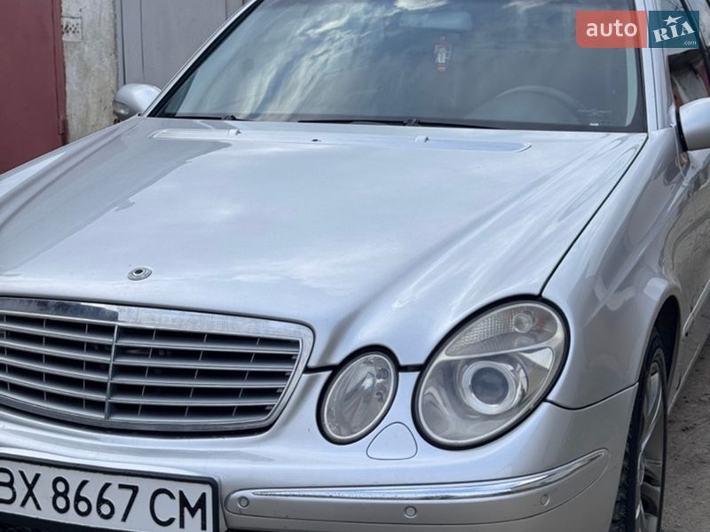 Седан Mercedes-Benz E-Class 2004 в Хмельницком