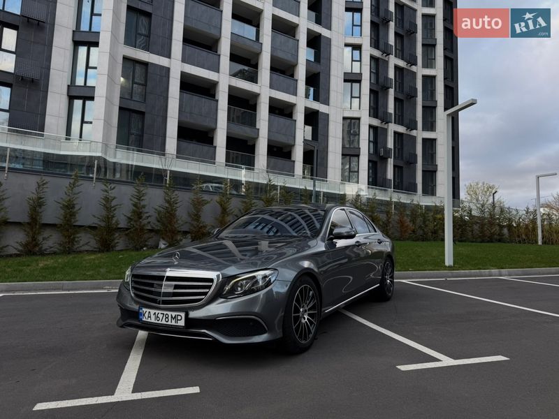 Mercedes-Benz E-Class 2016
