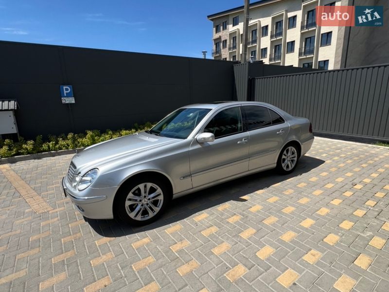 Mercedes-Benz E-Class 2003