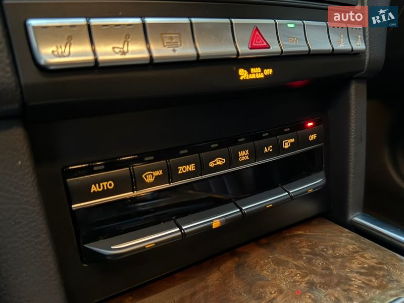 Седан Mercedes-Benz E-Class 2015 в Одессе