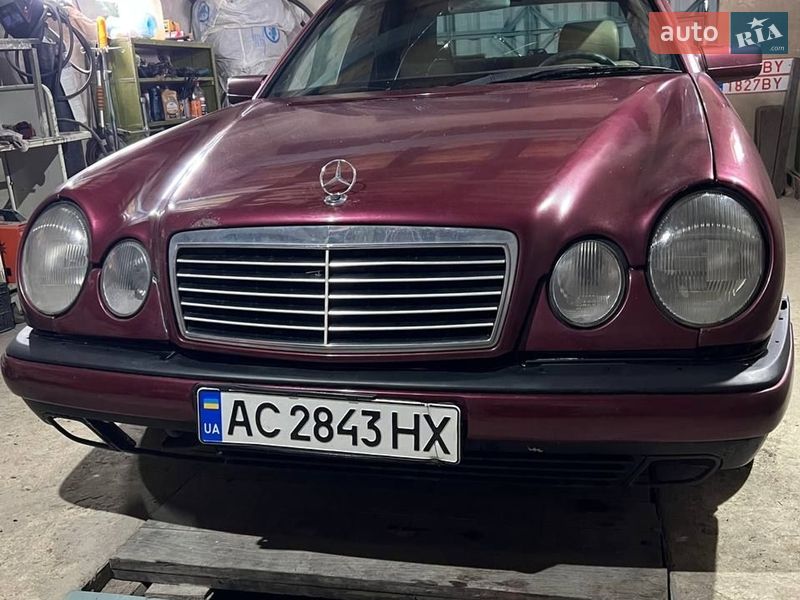 Mercedes-Benz E-Class 1998