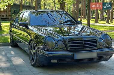 Седан Mercedes-Benz E-Class 1998 в Луцке