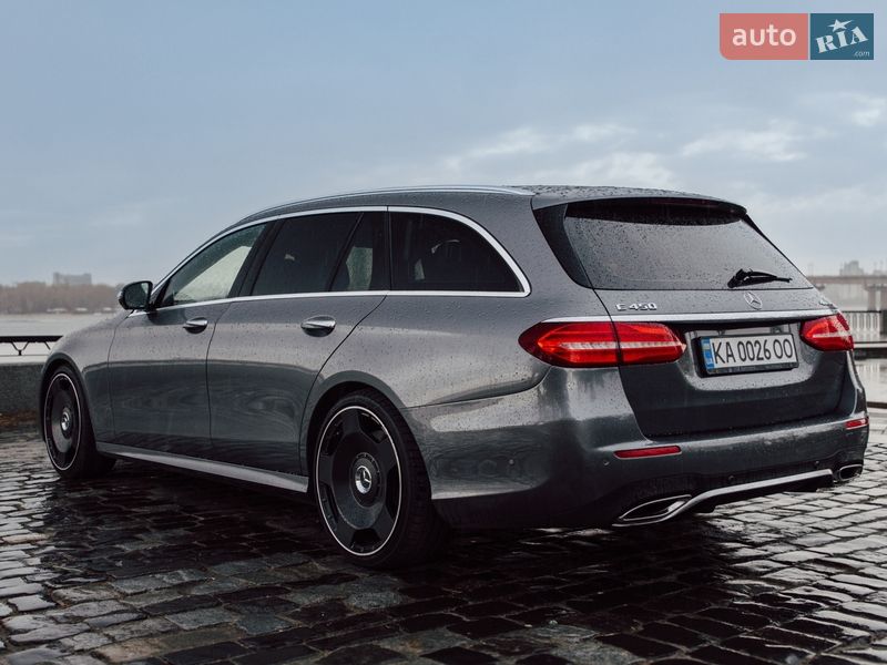 Универсал Mercedes-Benz E-Class 2018 в Киеве