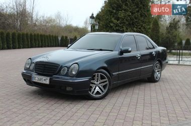 Седан Mercedes-Benz E-Class 1999 в Львове