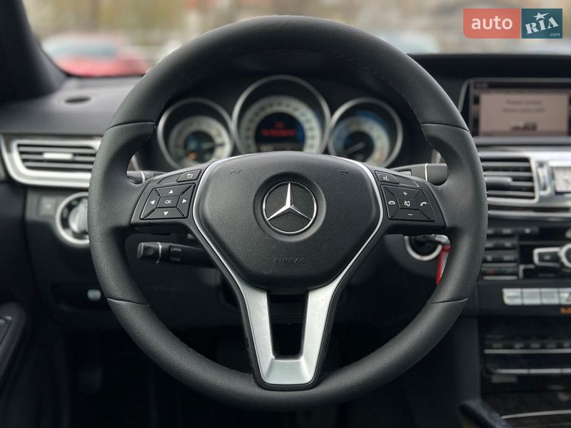Седан Mercedes-Benz E-Class 2013 в Львове