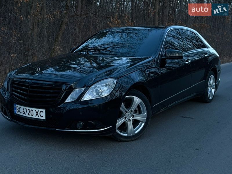 Седан Mercedes-Benz E-Class 2010 в Калуше