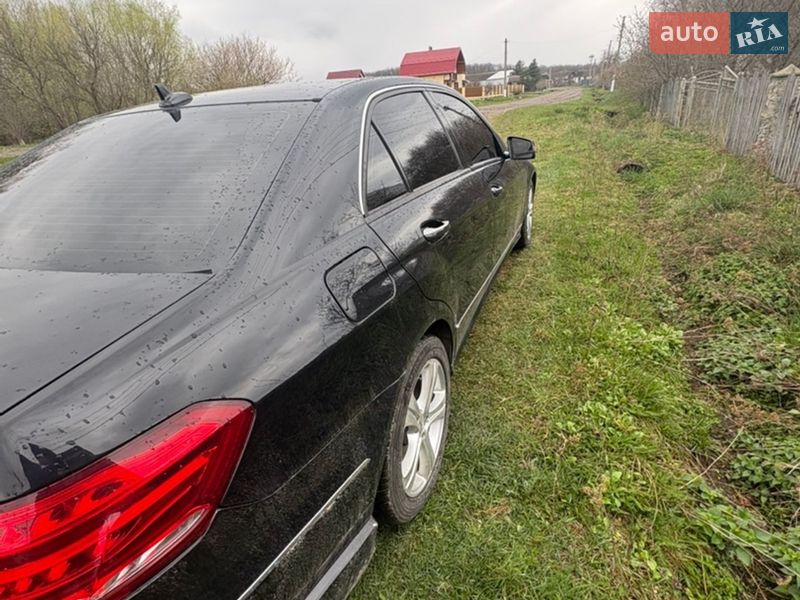 Седан Mercedes-Benz E-Class 2010 в Калуше