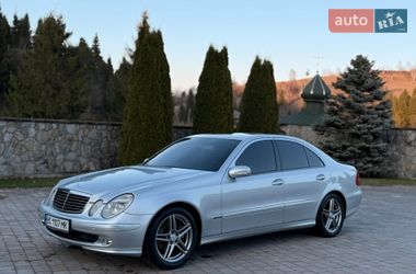 Седан Mercedes-Benz E-Class 2006 в Турці