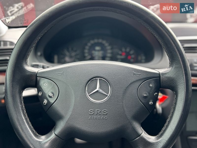 Седан Mercedes-Benz E-Class 2004 в Сумах