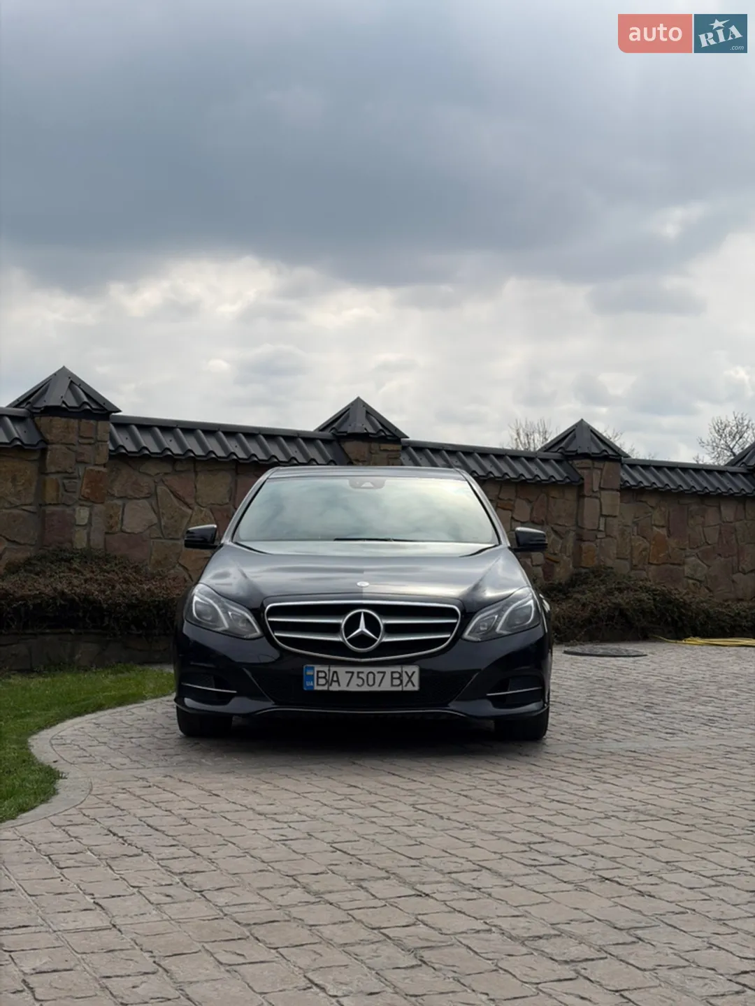 2013 Mercedes-Benz E-klasse - мініатюра 2