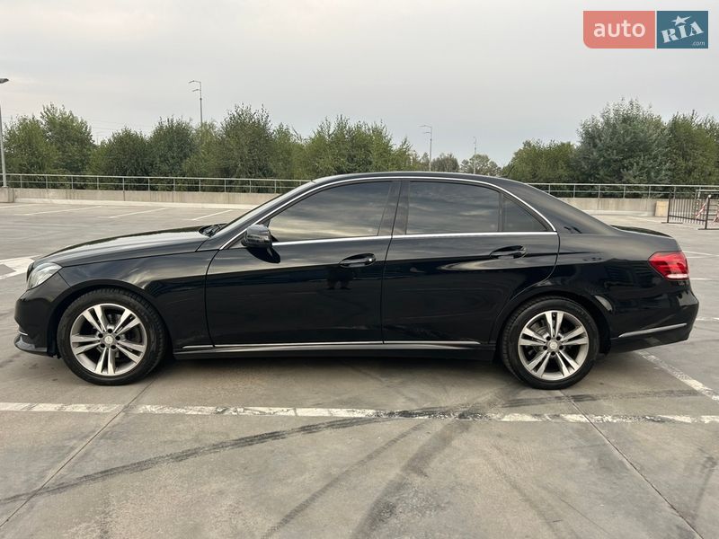 Седан Mercedes-Benz E-Class 2015 в Киеве