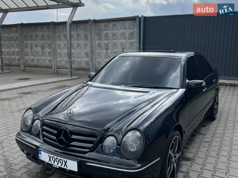 Седан Mercedes-Benz E-Class 2000 в Хмельницком
