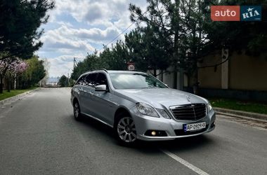 Универсал Mercedes-Benz E-Class 2010 в Запорожье