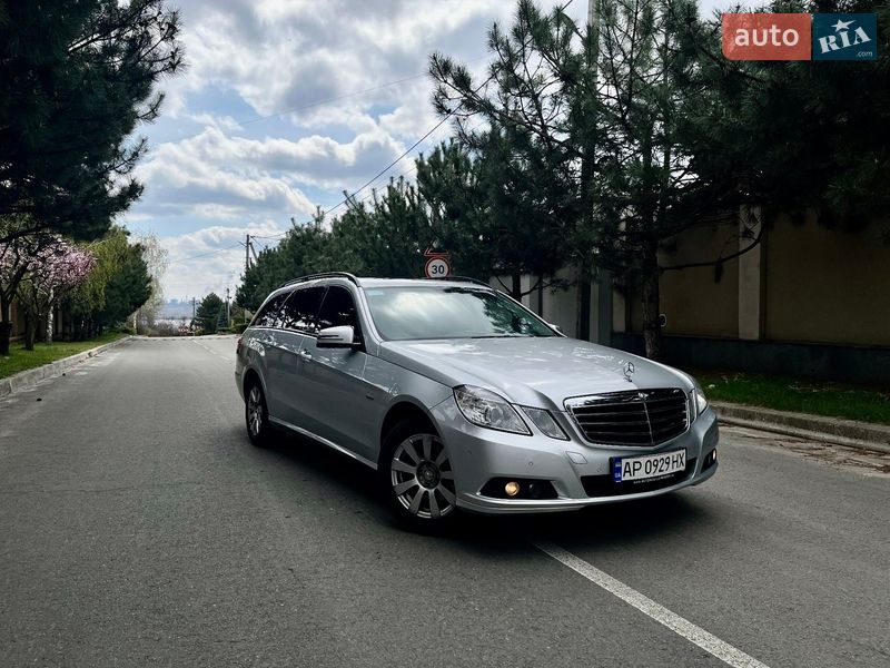 Универсал Mercedes-Benz E-Class 2010 в Запорожье