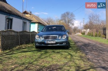 Седан Mercedes-Benz E-Class 2002 в Вінниці