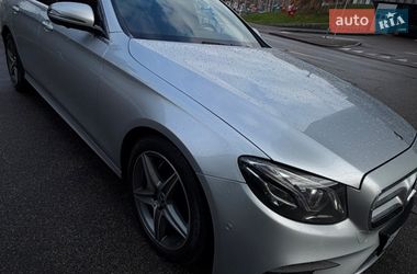 Седан Mercedes-Benz E-Class 2019 в Києві