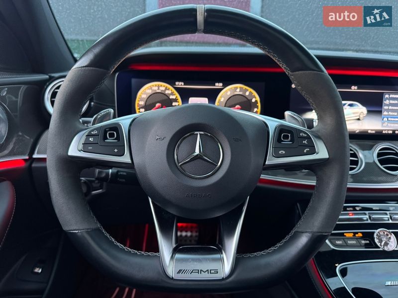 Седан Mercedes-Benz E-Class 2017 в Киеве