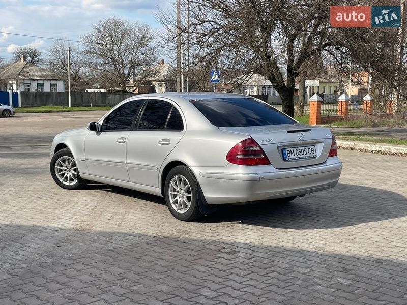 Седан Mercedes-Benz E-Class 2002 в Лебедині