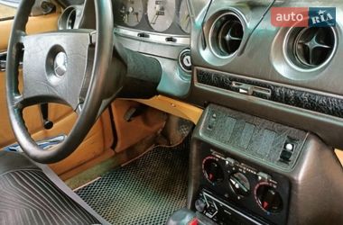 Седан Mercedes-Benz E-Class 1981 в Ивано-Франковске