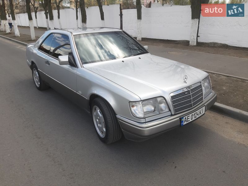 Купе Mercedes-Benz E-Class 1994 в Днепре