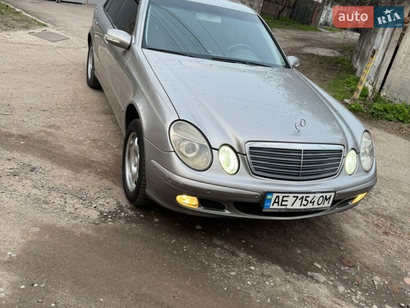 Седан Mercedes-Benz E-Class 2003 в Днепре фото 2 Седан Mercedes-Benz E-Class 2003 в Днепре