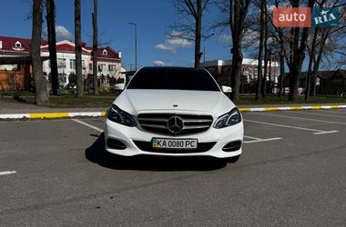 Седан Mercedes-Benz E-Class 2015 в Киеве