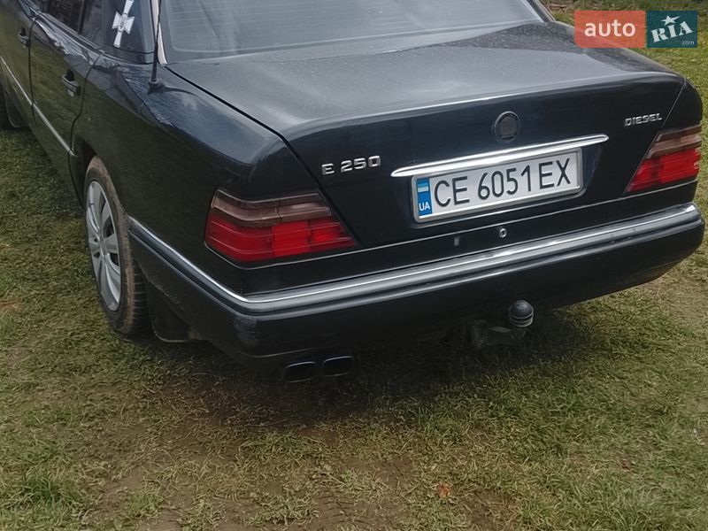 Седан Mercedes-Benz E-Class 1995 в Черновцах