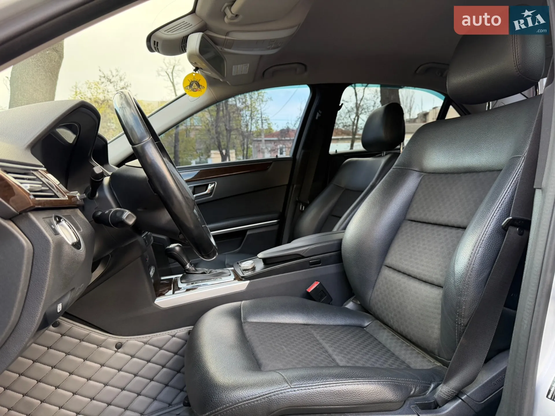 2010 Mercedes-Benz E-klasse - мініатюра 11